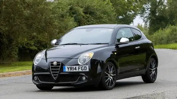 Descargar Manual de Propietario Alfa Romeo Mito 2014 en Español PDF Gratis