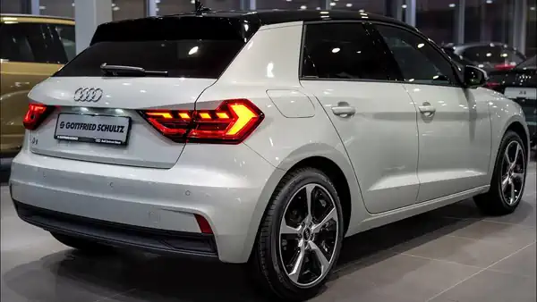 Descargar Manual de Propietario Audi A1 2023 en Español PDF Gratis