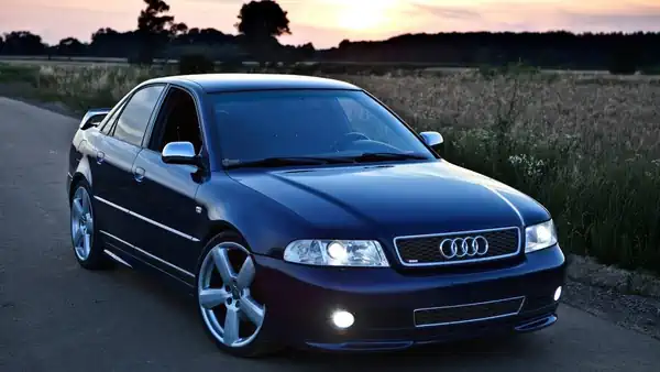 Descargar Manual de Propietario Audi A4 2001 en Español PDF Gratis