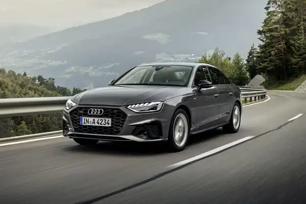 Descargar Manual de Propietario Audi A4 2022 en Español PDF Gratis