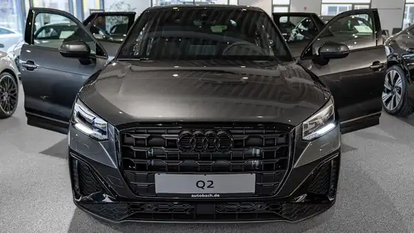 Descargar Manual de Propietario Audi Q2 2023