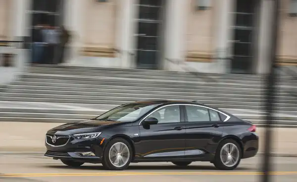 Descargar Manual de Propietario Buick Regal 2019