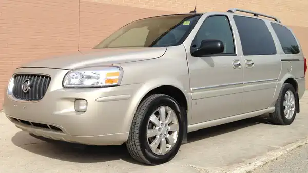 Descargar Manual de Propietario Buick Terraza 2007