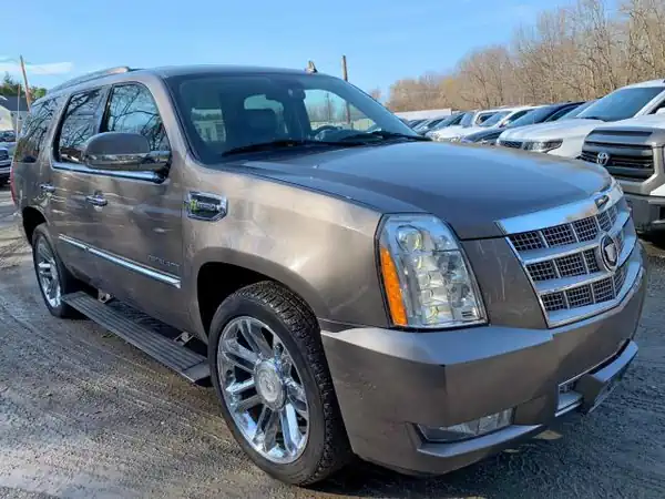 Descargar Manual de Propietario Cadillac Escalade Hibrido 2012