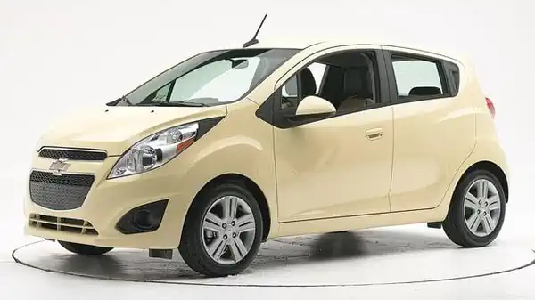Descargar Manual de Propietario Chevrolet Spark 2014 en Español PDF Gratis