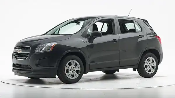 Descargar Manual de Propietario Chevrolet Tracker 2016 en Español PDF Gratis