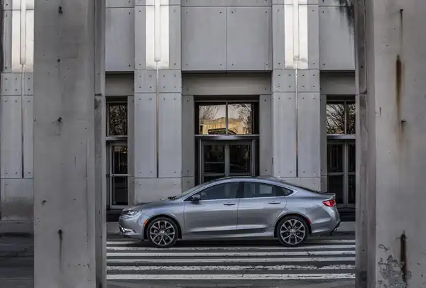 Descargar Manual de Propietario Chrysler 200 2017