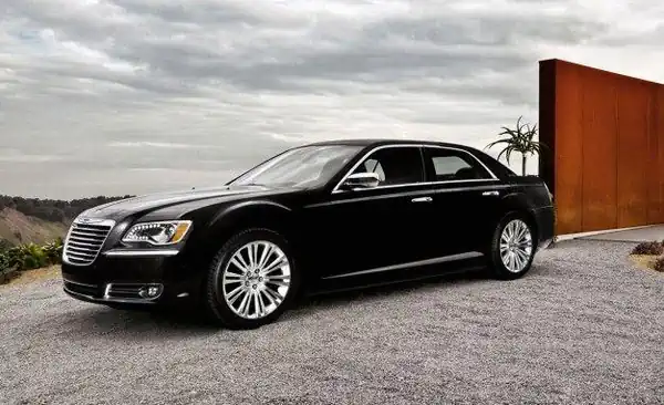 Descargar Manual de Propietario Chrysler 300 2013