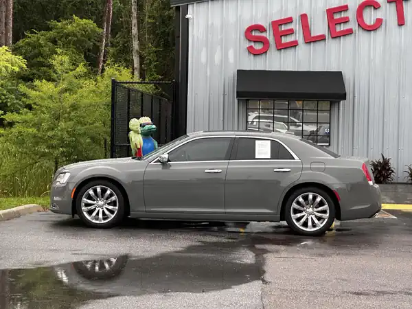 Descargar Manual de Propietario Chrysler 300 2017