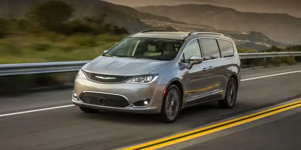 Descargar Manual de Propietario Chrysler Pacifica 2020