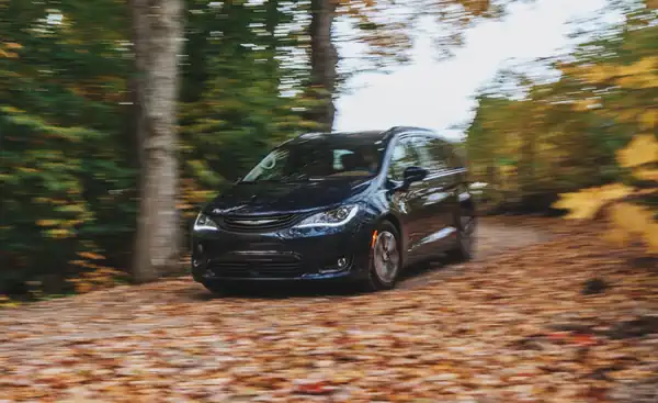 Descargar Manual de Propietario Chrysler Pacifica Hibrido 2018