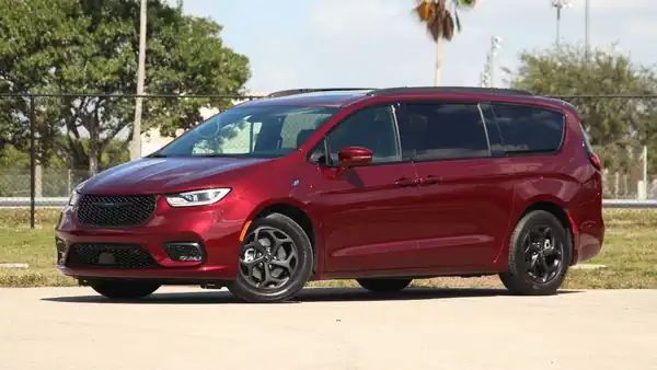Descargar Manual de Propietario Chrysler Pacifica Hibrido 2021