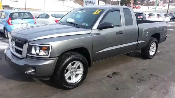 Descargar Manual de Propietario Dodge Dakota 2011