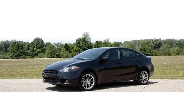 Descargar Manual de Propietario Dodge Dart 2013