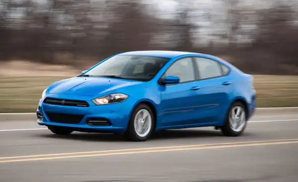 Descargar Manual de Propietario Dodge Dart 2015