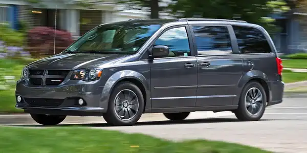 Descargar Manual de Propietario Dodge Grand Caravan 2017