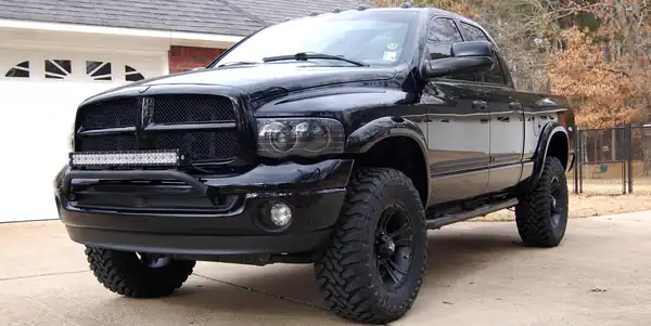 Descargar Manual de Propietario Dodge RAM 1500 Gas 2005