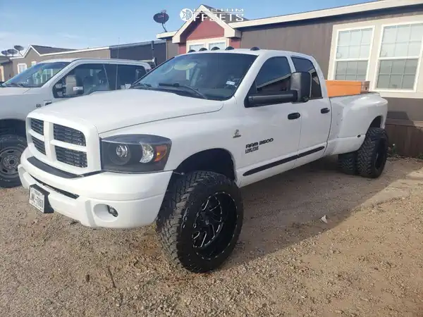 Descargar Manual de Propietario Dodge RAM 3500 Gas 2006