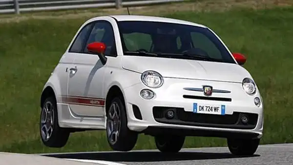 Descargar Manual de Propietario FIAT 500 2008 en Español PDF Gratis