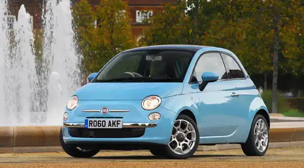Descargar Manual de Propietario FIAT 500 2011 en Español PDF Gratis