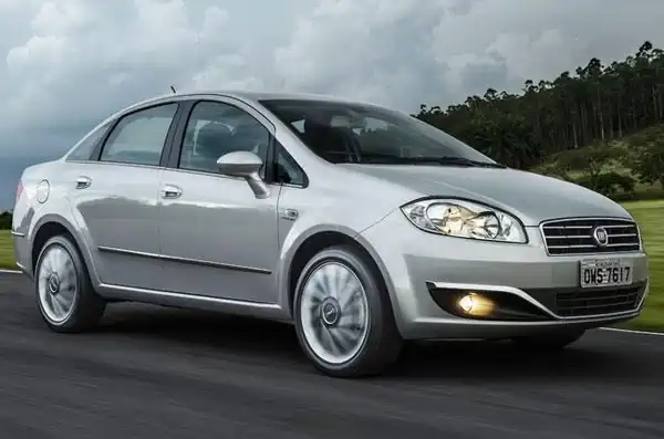 Descargar Manual de Propietario FIAT Linea 2014 en Español PDF Gratis