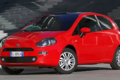 Descargar Manual de Propietario FIAT Punto 2017 en Español PDF Gratis