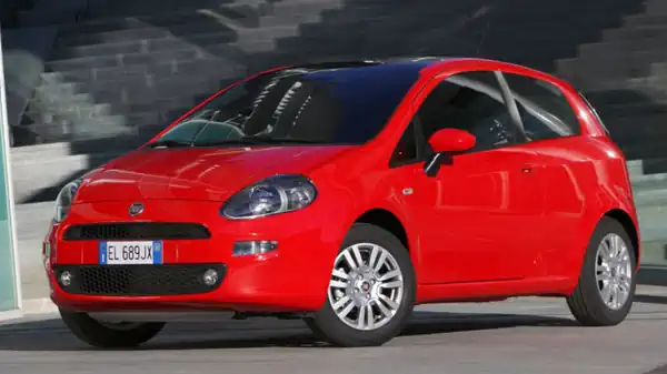 Descargar Manual de Propietario FIAT Punto 2017 en Español PDF Gratis