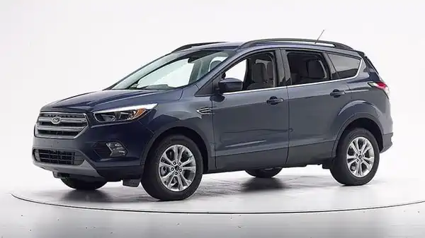 Descargar Manual de Propietario Ford Escape 2017 en Español PDF Gratis