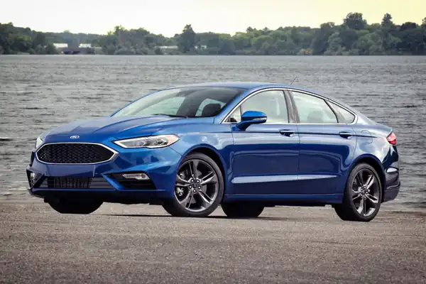 Descargar Manual de Propietario Ford Fusion 2017 en Español PDF Gratis