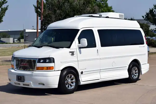 Descargar Manual de Propietario GMC Savana 2015