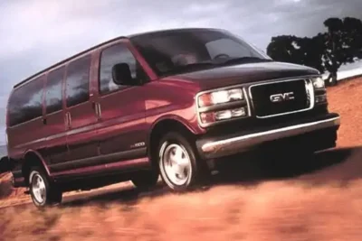 Descargar Manual de Propietario GMC Savana Passenger 2001