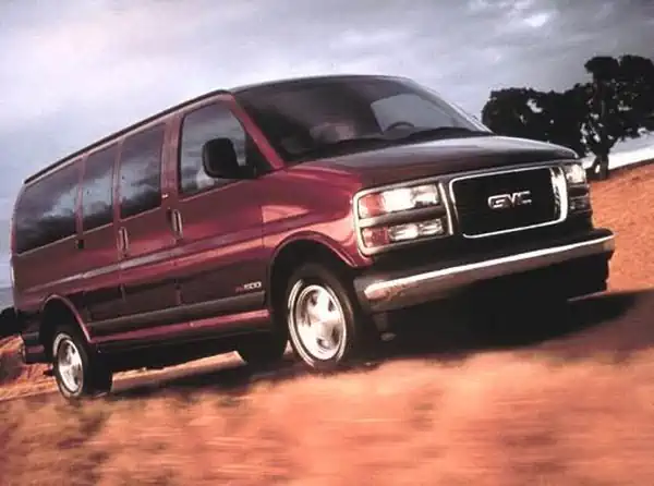 Descargar Manual de Propietario GMC Savana Passenger 2001