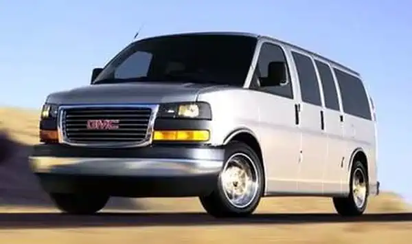 Descargar Manual de Propietario GMC Savana Passenger 2004