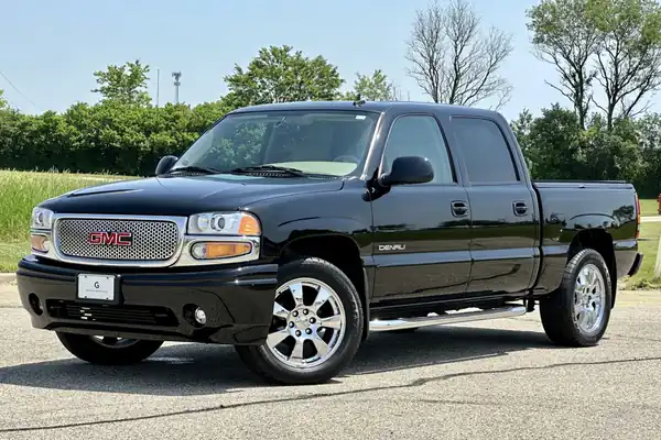 Descargar Manual de Propietario GMC Sierra 2006