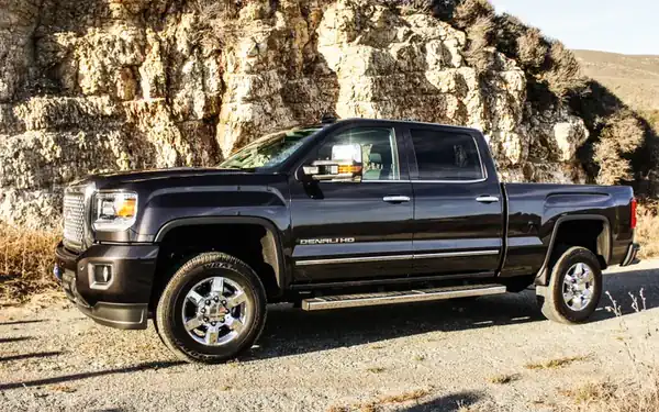 Descargar Manual de Propietario GMC Sierra 2500HD 2015