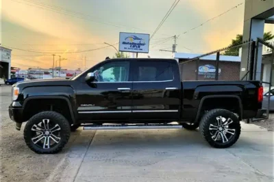 Descargar Manual de Propietario GMC Sierra Denali 2014 en Español PDF Gratis