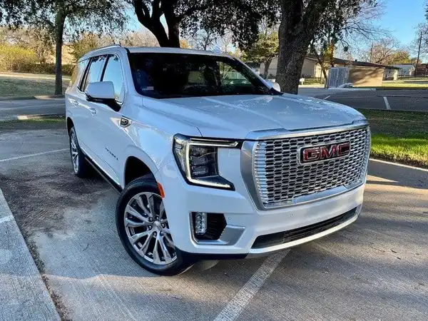 Descargar Manual de Propietario GMC Yukon Denali 2021 en Español PDF Gratis