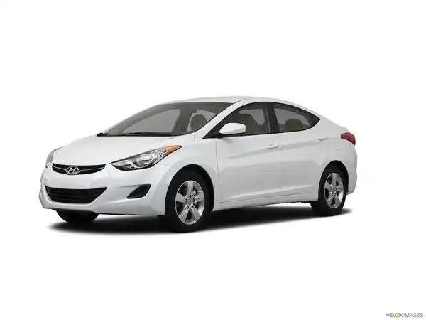 Descargar Manual de Propietario HYUNDAI Elantra 2011