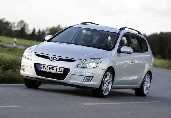 Descargar Manual de Propietario HYUNDAI I30 2008