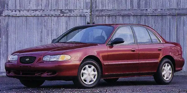 Descargar Manual de Propietario HYUNDAI Sonata 1997 en Español PDF Gratis