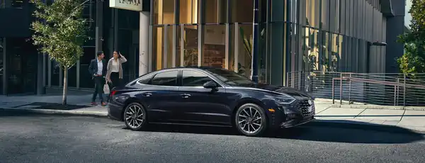 Descargar Manual de Propietario HYUNDAI Sonata 2023