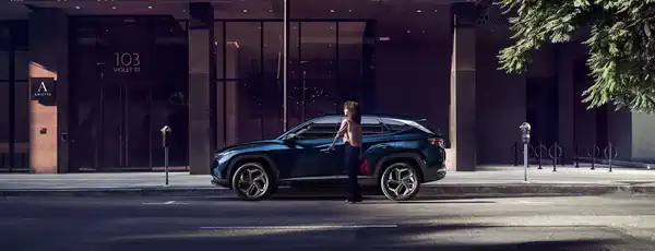 Descargar Manual de Propietario HYUNDAI Tucson Hibrido 2023