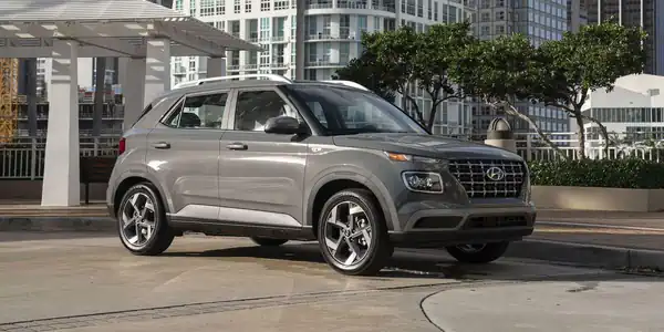Descargar Manual de Propietario HYUNDAI Venue 2020