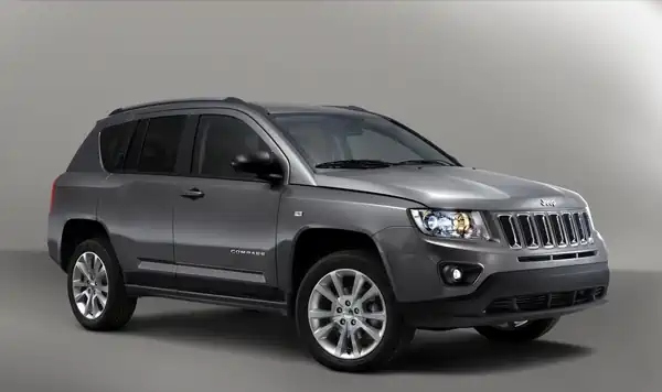 Descargar Manual de Propietario Jeep Compass 2013