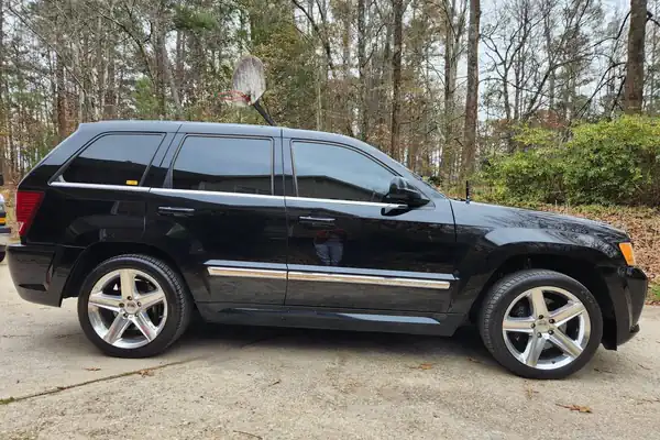 Descargar Manual de Propietario Jeep Grand Cherokee SRT8 2008