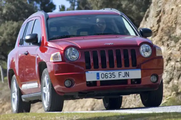 Descargar Manual de Propietario Jeep MK49 Compass 2007