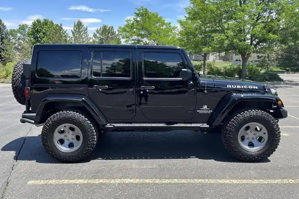 Descargar Manual de Propietario Jeep Wrangler 2013 en Español PDF Gratis