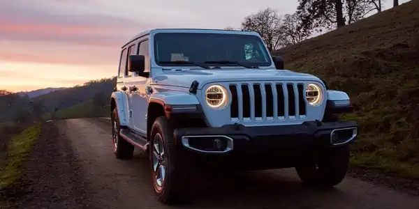 Descargar Manual de Propietario Jeep Wrangler 2020 en Español PDF Gratis