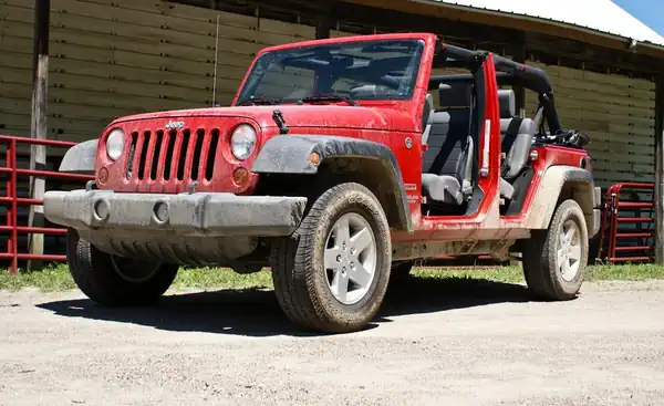 Descargar Manual de Propietario Jeep Wrangler Unlimited 2010