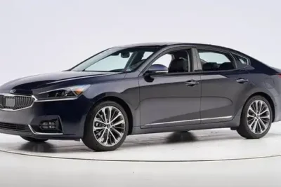 Descargar Manual de Propietario KIA Cadenza 2019